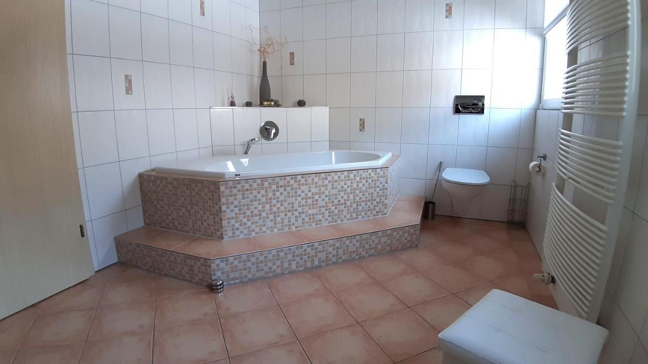 Ferienhaus Seefried Байерсброн Екстериор снимка